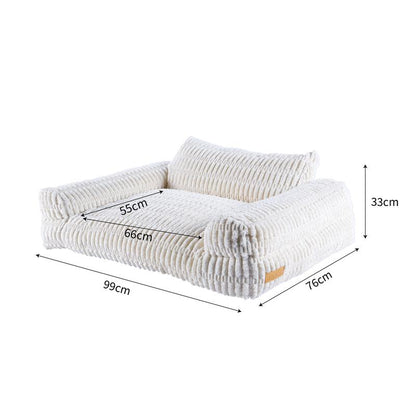 Indulge Your Pets in Luxury: Hand-Woven Waterproof Pet Bed with Non-Slip Base for Ultimate Comfort and Relaxation