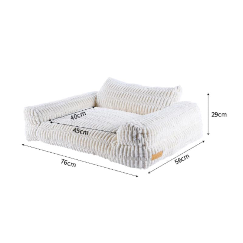 Indulge Your Pets in Luxury: Hand-Woven Waterproof Pet Bed with Non-Slip Base for Ultimate Comfort and Relaxation