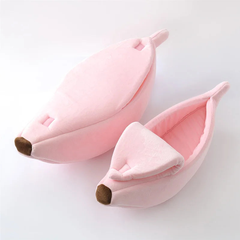 Delight Your Furry Friend with the Cozy Banana Cat Bed - A Fun and Colorful Retreat for Cats and Small Dogs
