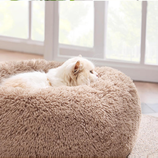 Indulge Your Cat with Our Luxurious Camel Calming Bed - Plush 20-Inch Faux Fur Round Bed for Cats Up to 15 lbs - Machine Washable & Non-Slip Design!